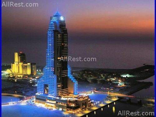 Grosvenor House West Marina Beach 29